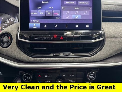 Used 2022 Jeep Compass Latitude image 7