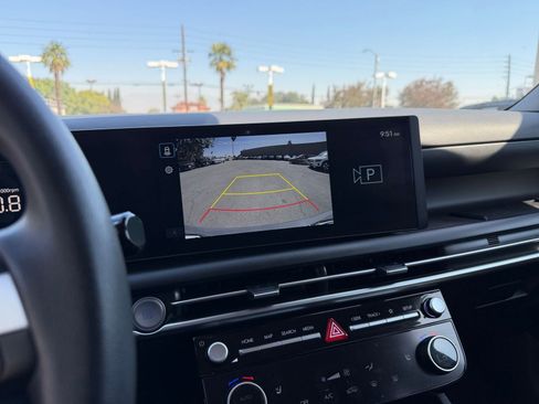 Used 2025 Hyundai Tucson SEL FWD image 25
