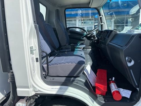 New 2024 Chevrolet Low Cab Forward image 14