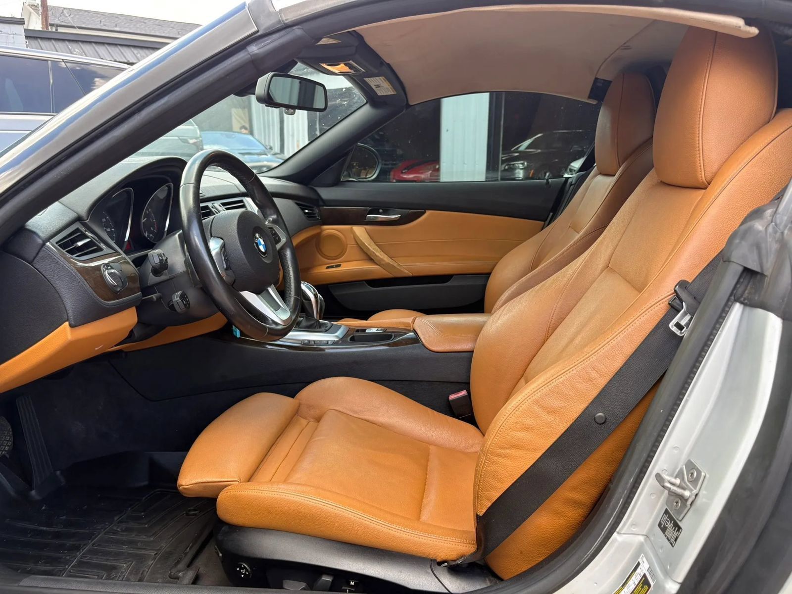 Used 2012 BMW Z4 sDrive28i w/ Sport Pkg RWD image 8