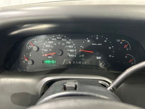 Used 2004 Ford F250 XLT AWD/4WD image 15