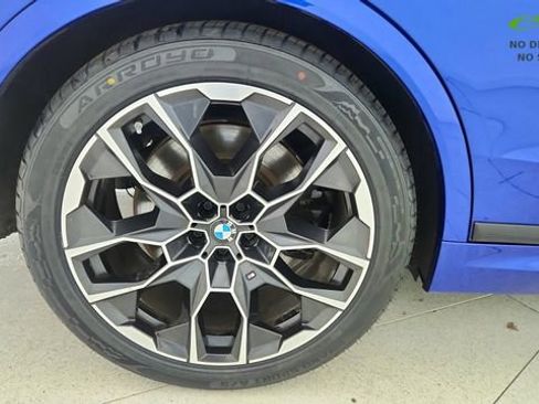 Used 2025 BMW X7 M60i image 66