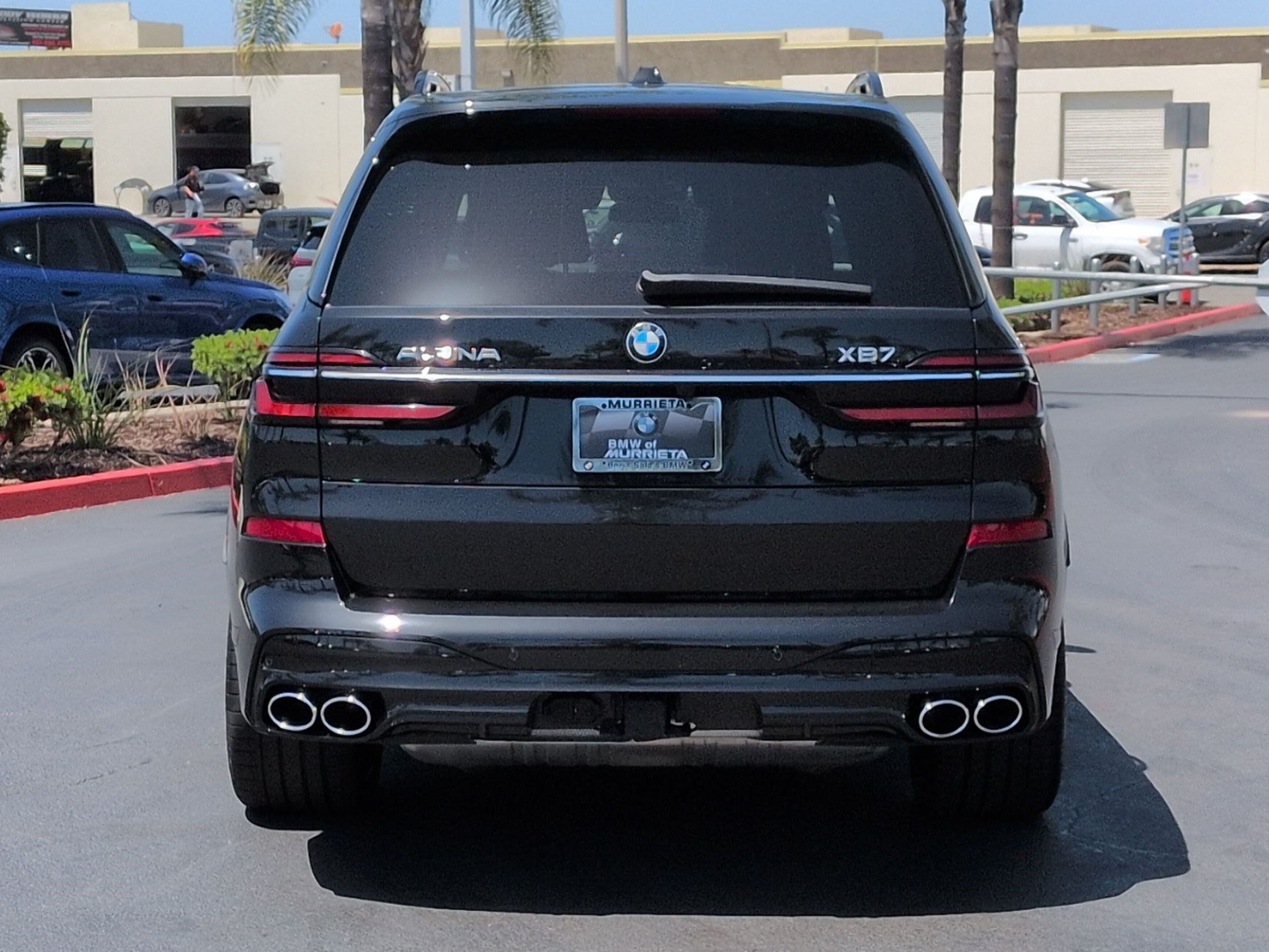Used 2025 BMW ALPINA XB7 AWD/4WD image 9