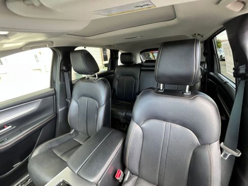 Used 2025 MAZDA CX-70 3.3 Turbo w/ Preferred Package image 37