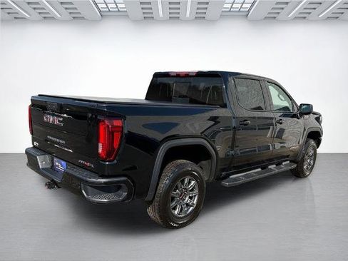 Used 2024 GMC Sierra 1500 AT4X image 3