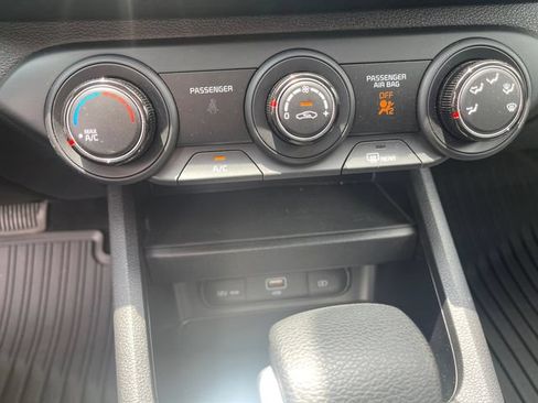 Used 2024 Kia Forte LXS FWD image 12