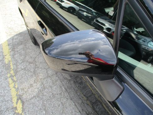 Used 2019 Subaru Impreza 2.0i Premium image 26