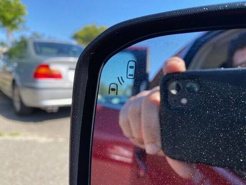 Used 2010 Ford Fusion SEL image 20