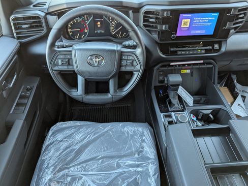 New 2026 Toyota Tundra SR5 image 27
