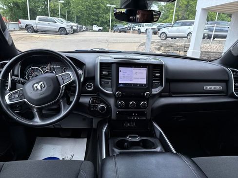 Used 2022 RAM 1500 Big Horn AWD/4WD image 12
