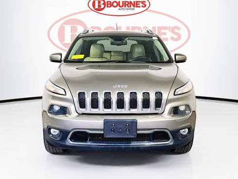 Used 2016 Jeep Cherokee Limited w/ Luxury Group image 6