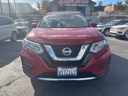 Used 2017 Nissan Rogue S w/ S Family Package FWD image 4