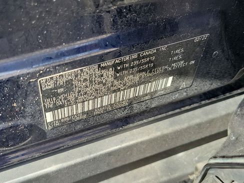 Used 2022 Toyota RAV4 XLE Premium FWD image 33