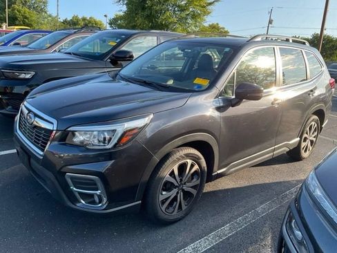 Used 2019 Subaru Forester Limited w/ Popular Package #3 AWD/4WD image 1