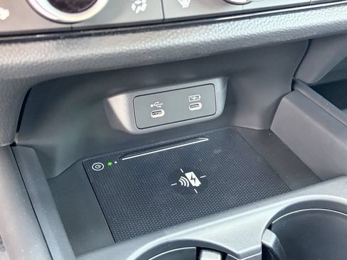 Used 2027 Honda HR-V EX-L image 32