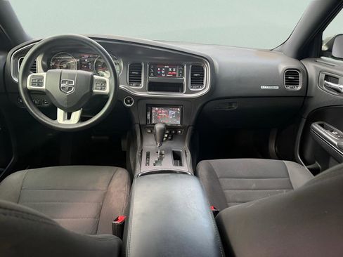 Used 2014 Dodge Charger SE RWD image 15