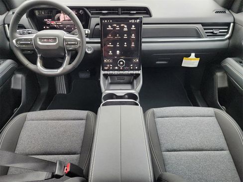 New 2026 GMC Terrain Elevation w/ Technology Package II image 18
