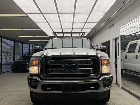 Used 2016 Ford F350 XLT image 2