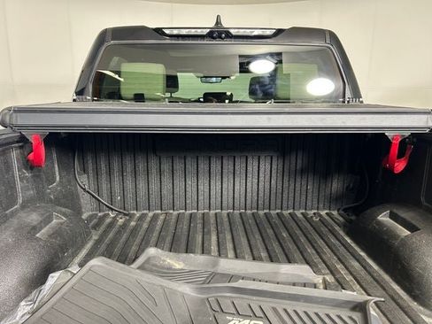 Used 2023 Toyota Tundra Capstone AWD/4WD image 25