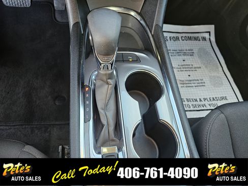 Used 2024 Chevrolet Malibu LT image 23