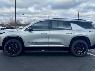 Used 2024 Chevrolet Traverse RS w/ LPO, Floor Liner Package