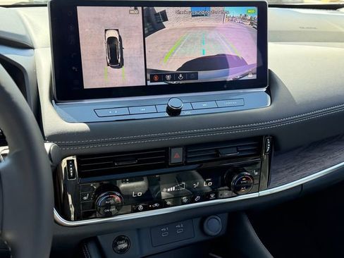 New 2026 Nissan Rogue Platinum AWD/4WD image 19
