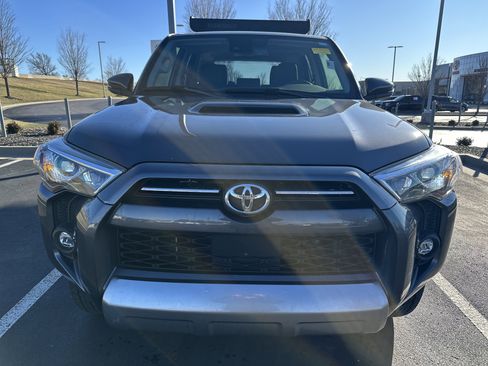 Used 2023 Toyota 4Runner TRD Off-Road Premium image 3