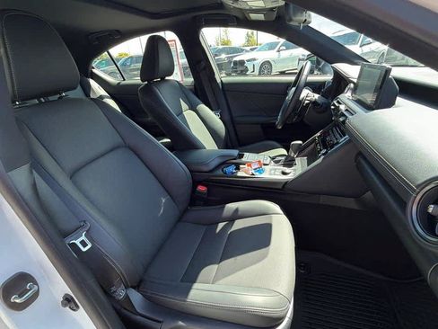 Used 2024 Lexus IS 300 F Sport AWD/4WD image 2