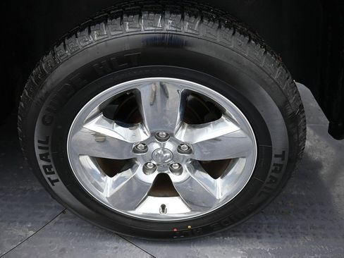 Used 2018 RAM 1500 Express w/ Express Value Package image 35