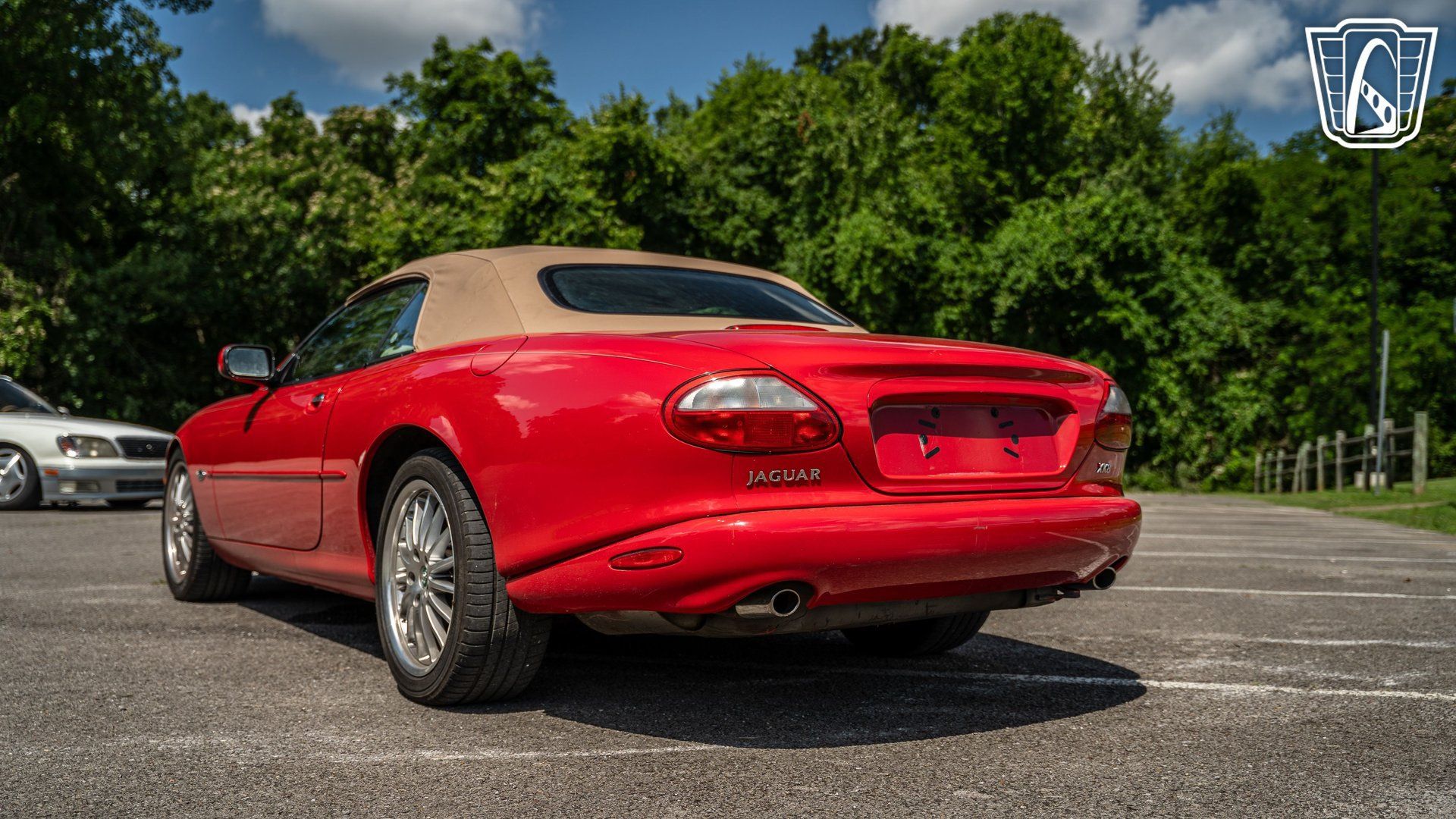 Used 1999 Jaguar XK8 Convertible RWD image 12