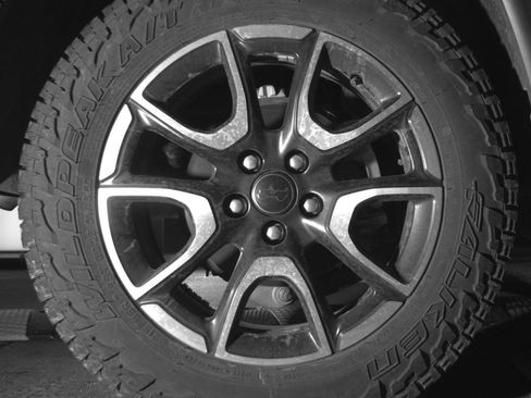 Used 2025 Jeep Compass Trailhawk AWD/4WD image 15