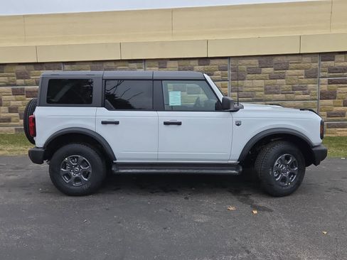 New 2025 Ford Bronco Big Bend image 2
