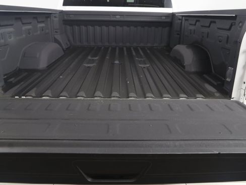 Used 2024 Chevrolet Silverado 2500 Custom w/ Custom Convenience Package image 37
