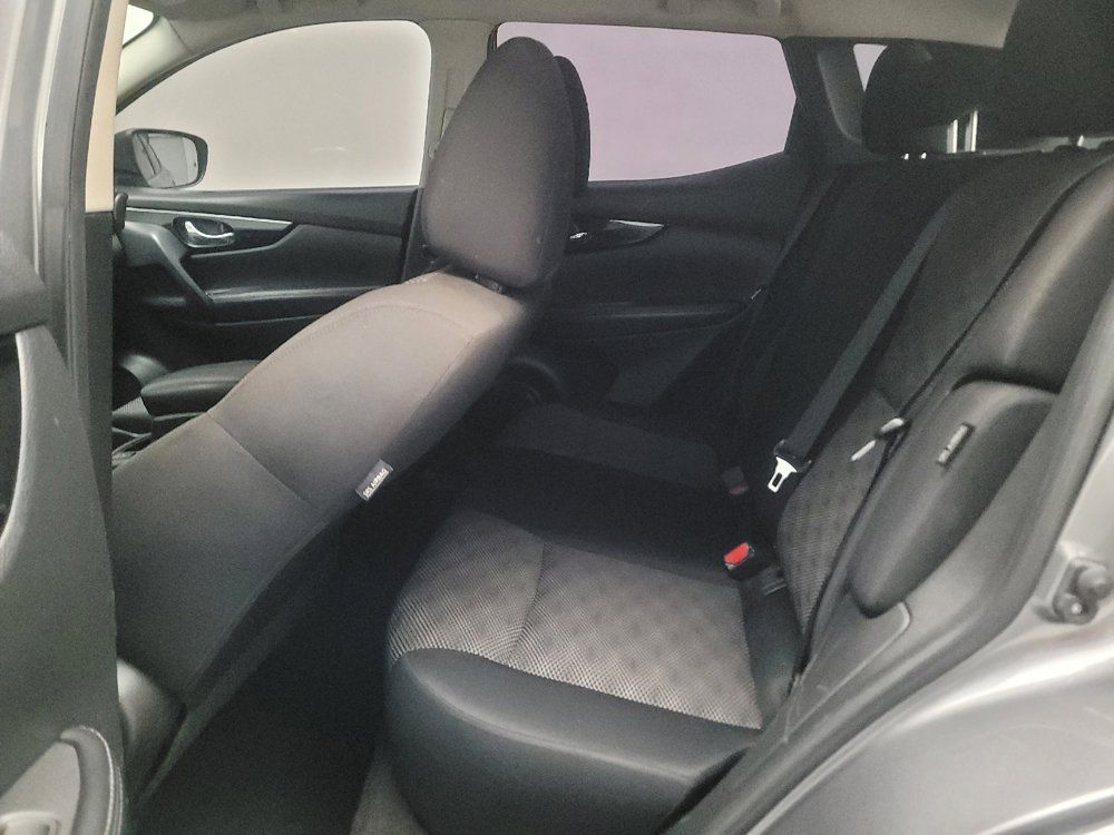 Used 2022 Nissan Rogue Sport SV FWD image 18
