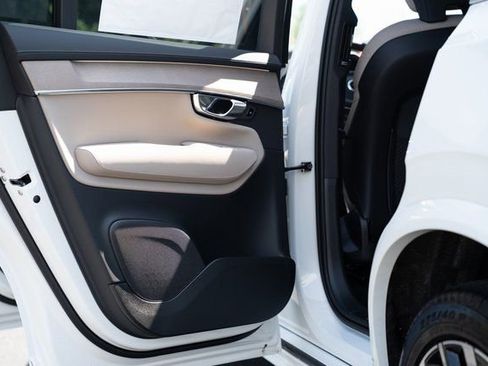 Used 2026 Volvo XC90 T8 Plus w/ Protection Package Premier image 30