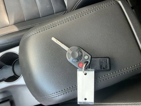 Used 2014 Ford Escape SE w/ Equipment Group 201A FWD image 28