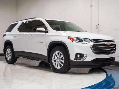 Used 2021 Chevrolet Traverse LT FWD image 5