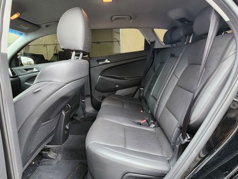Used 2019 Hyundai Tucson Limited FWD image 18