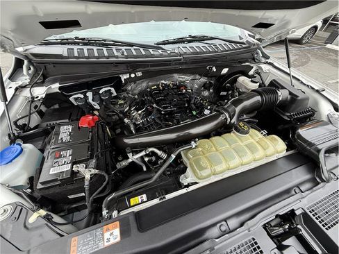 Used 2021 Ford Expedition Max XLT AWD/4WD image 26