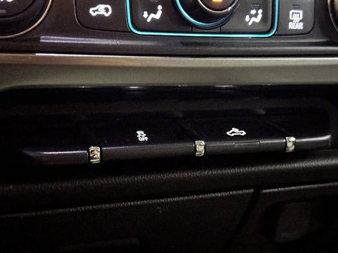 Used 2018 Chevrolet Silverado 2500 LT w/ All Star Edition image 41