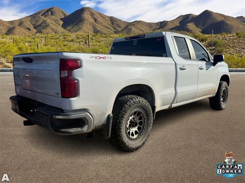 Used 2023 Chevrolet Silverado 1500 LT image 4