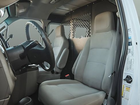 Used 2013 Ford E-150 and Econoline 150 w/ PWR Group RWD image 13