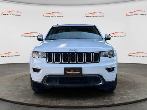 Used 2021 Jeep Grand Cherokee Limited AWD/4WD image 3