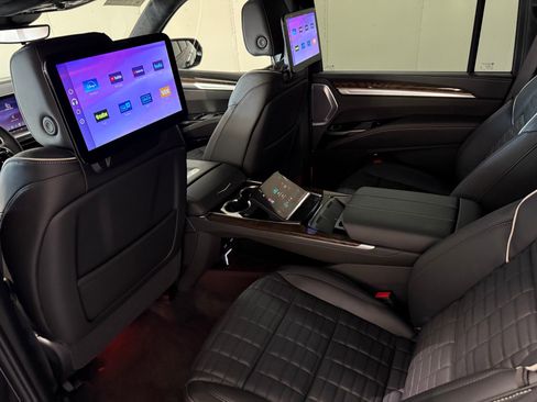 New 2026 Cadillac Escalade ESV Platinum Sport image 46