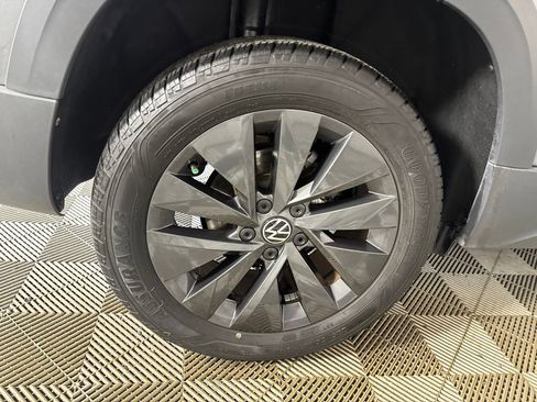 Used 2024 Volkswagen Taos S FWD image 30