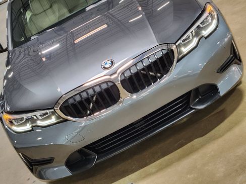 Used 2022 BMW 330i Sedan w/ Convenience Package RWD image 19