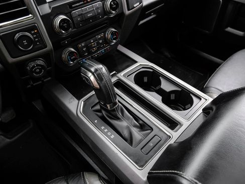 Used 2018 Ford F150 Raptor w/ Equipment Group 802A Luxury AWD/4WD image 31