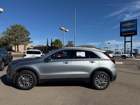 Certified 2025 Cadillac XT4 Premium Luxury FWD image 10