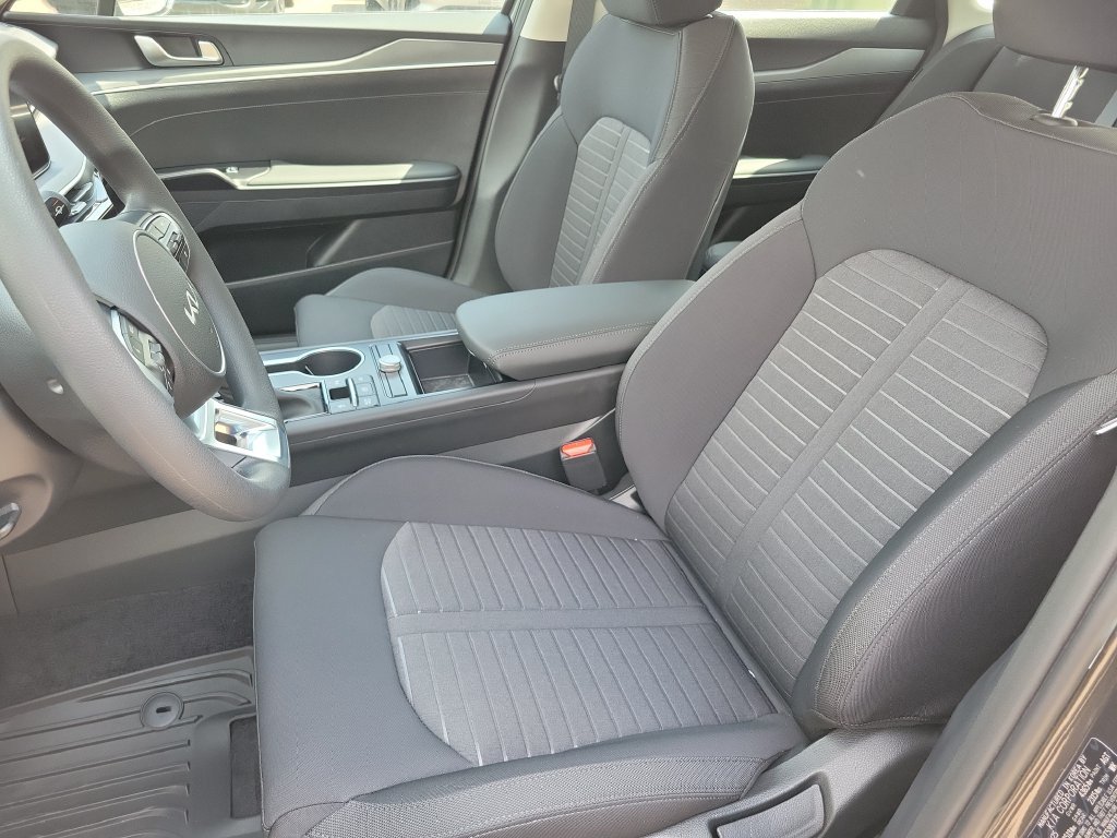 New 2026 Kia K5 LXS FWD image 11