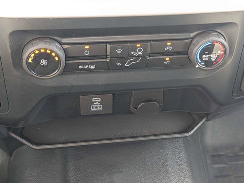 Used 2023 Ford F150 XLT AWD/4WD image 24
